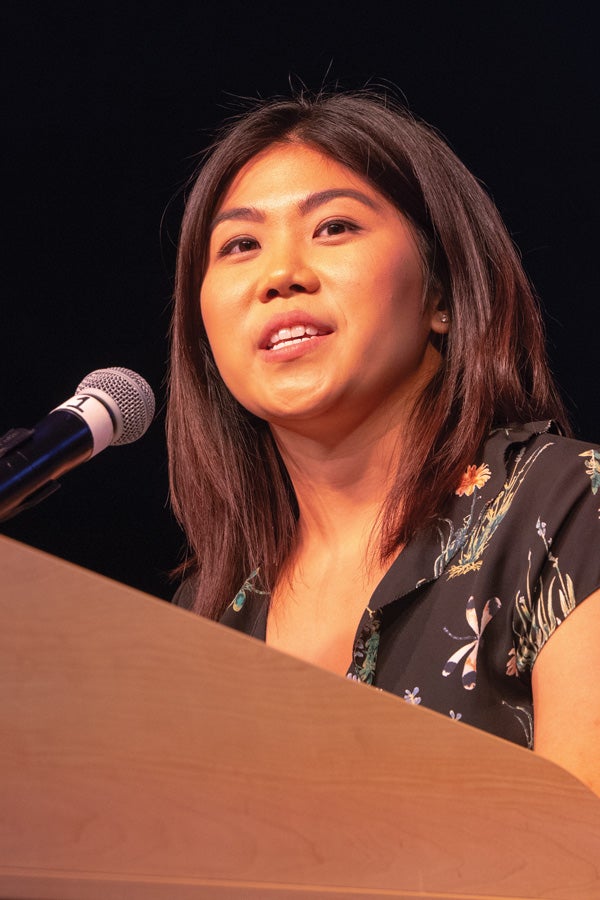 Keynote speaker Stephanie Lee ’08 addresses students at Student Convocation on Aug. 19.